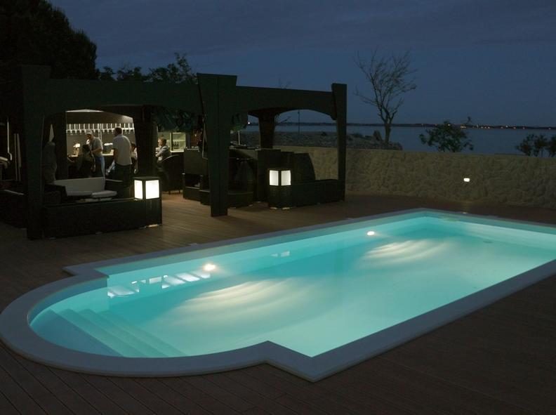 Paradise Resort Vanesa Vir Buitenkant foto
